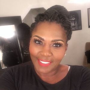 Meet your Posher, Tonya